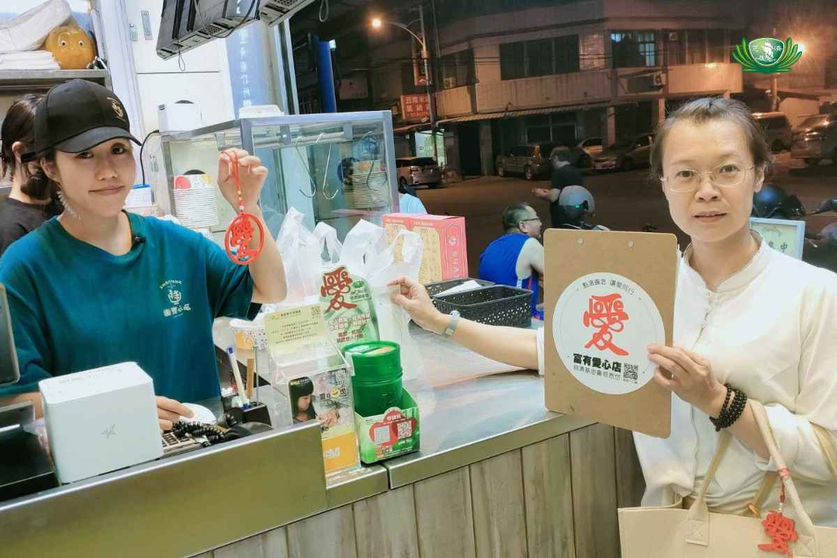 壽豐小吃-慶豐店 03-8536082 花蓮縣吉安鄉中山路三段318號