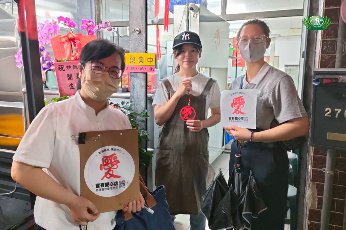 炒飯專車 0921-605785 花蓮縣吉安鄉中華路二段270號