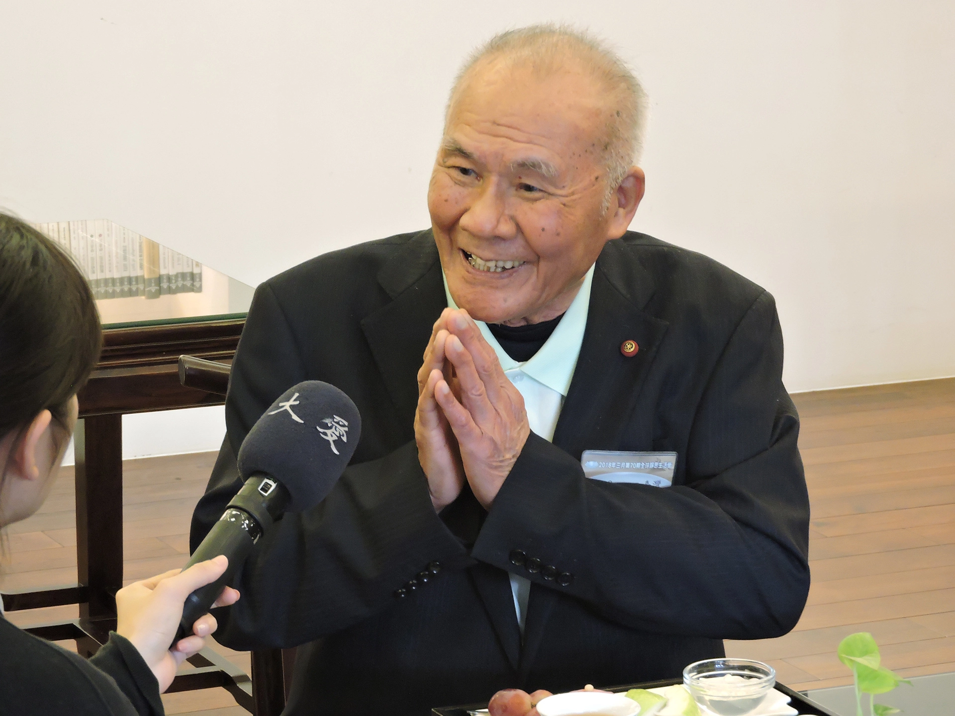 經歷多次走訪鬼門關的陳奎村醫師,發願行善助人。(攝影/陳仕杰)