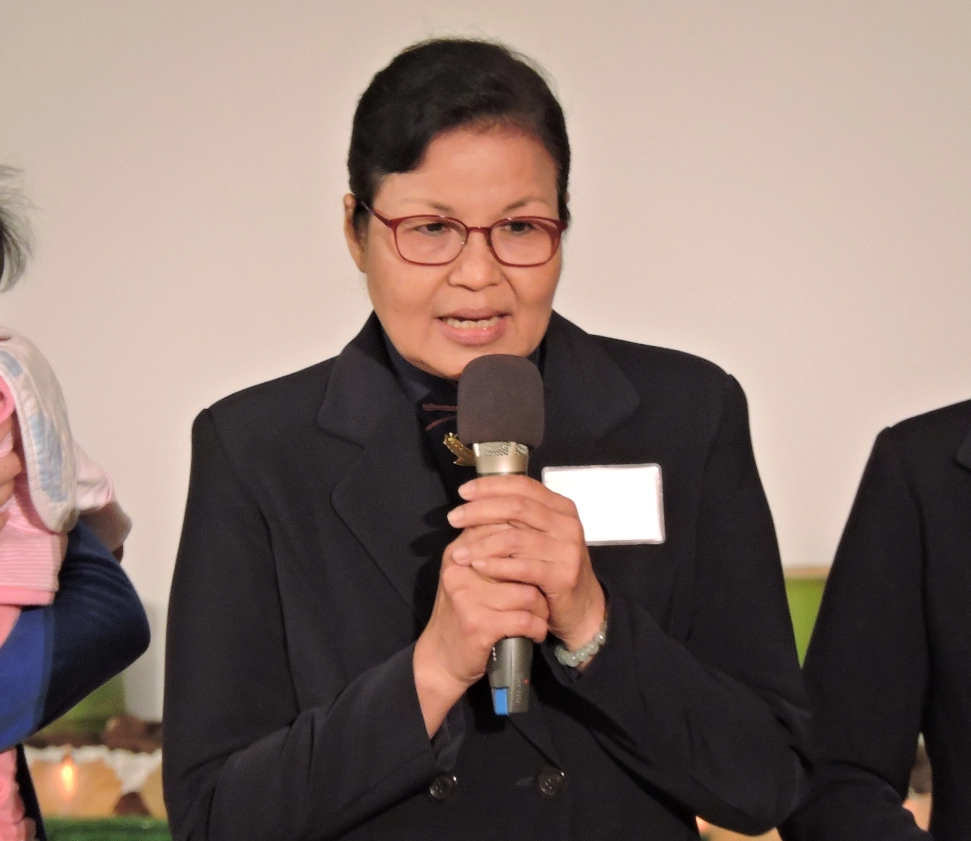新北市三重地區資深慈濟志工江柑,在訪視關懷照顧戶弱勢家庭過程中,額外注意到身處在這些家庭困頓的孩童們,往往進一步影響孩子們的教育程度。