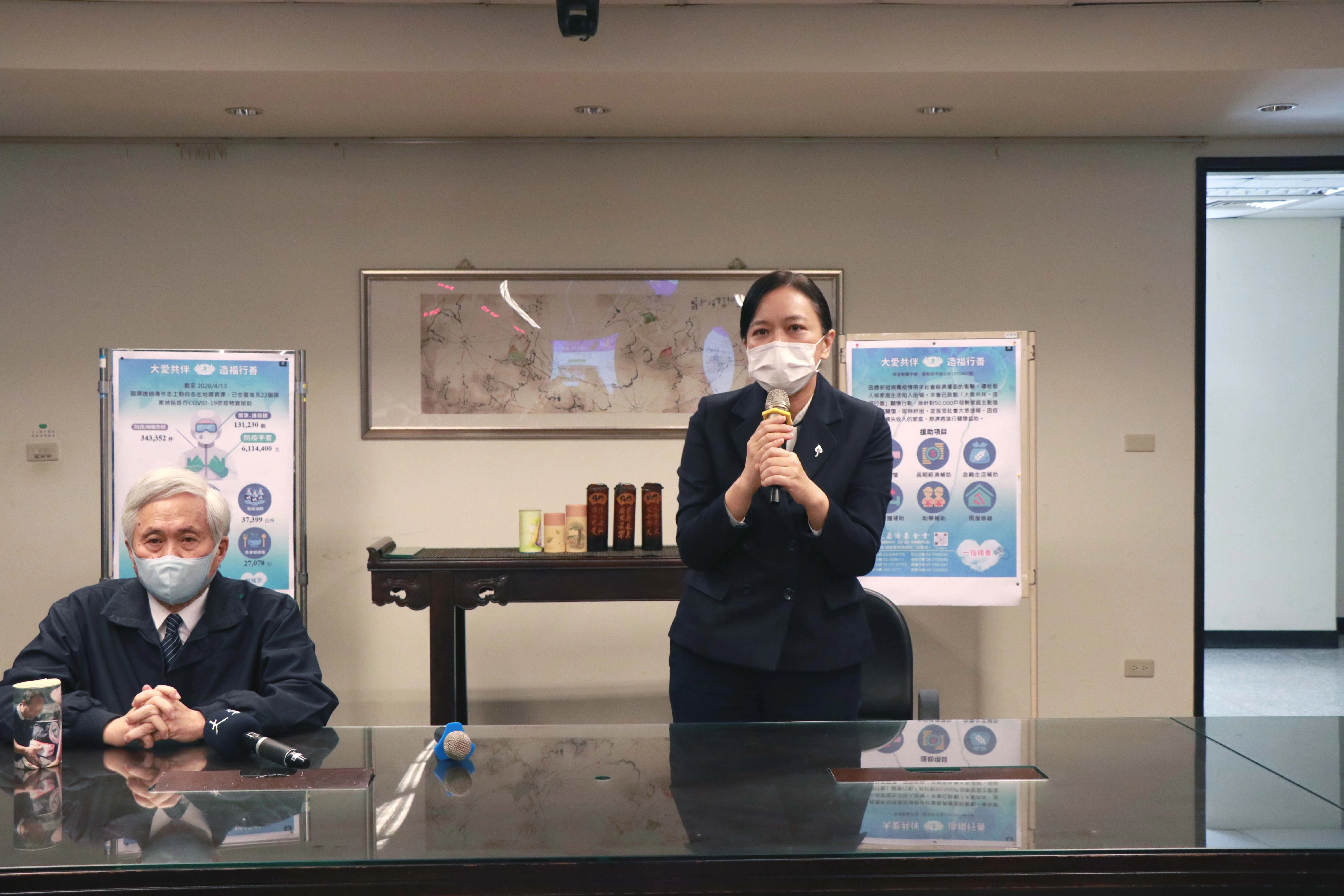劉怡均校長表示,我們要非常珍惜這份幸福,也希望可以教導學生們在平安的當下,是不是可以多付出一點去幫助需要的人,大家一起造福來響應這個活動,募集師生一份愛的力量。