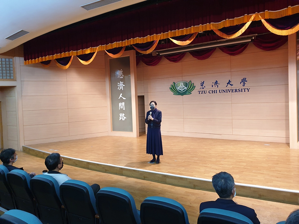 劉怡均校長表示,看到同學的作品非常驚豔,很多都具有實用性也很具有潛力。