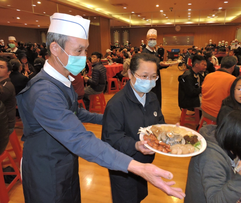 1月12日大臺北地區,包含慈濟東區聯絡處、關渡、板橋、雙和、新店等五處道場同步舉行。