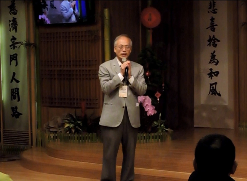 來自社會各界賢達人士也分別蒞臨參加,與慈濟共同為這群社會弱勢家庭族群帶來溫馨鼓勵,注入一股向上的正能量。