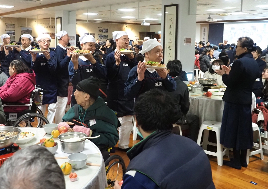 大臺北地區最後一場冬令發放暨感恩圍爐活動,1月19日在三重志業園區舉行。