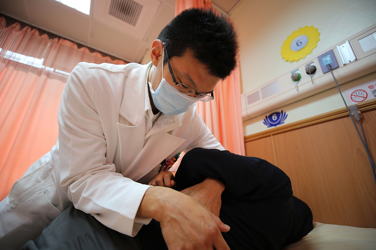 現代人工作及生活型態,常常會有久坐、久站的情形發生。