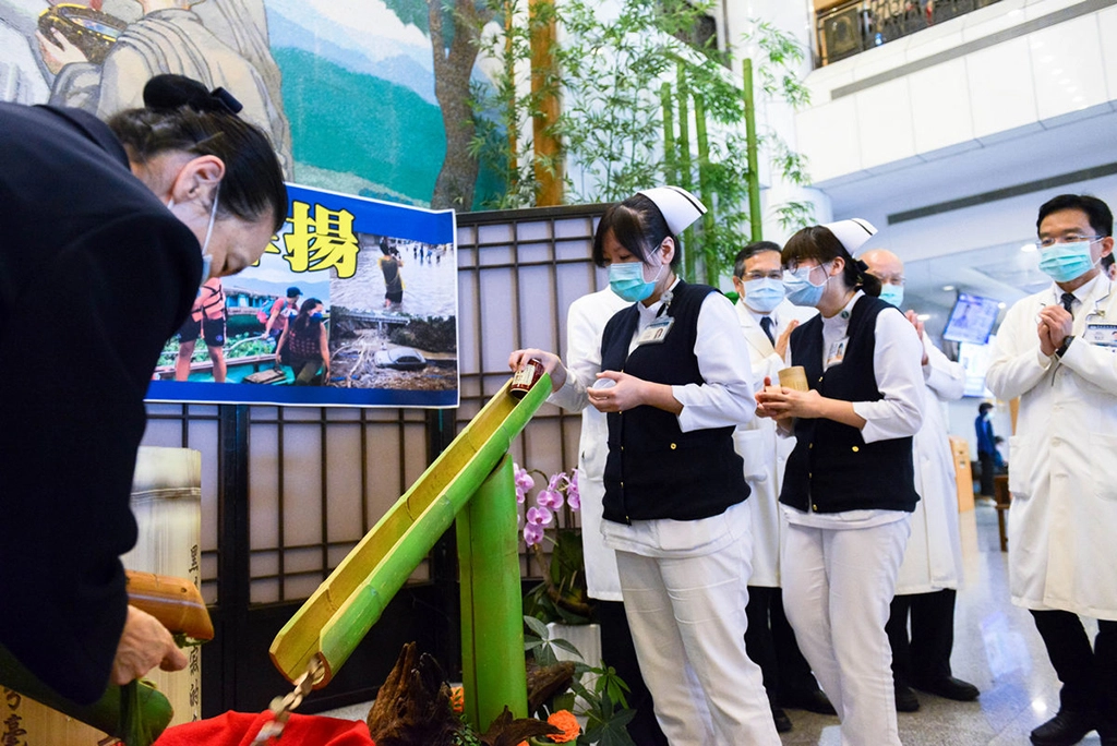 大家一起虔誠祈禱、募心募愛,讓愛馳援菲律賓。