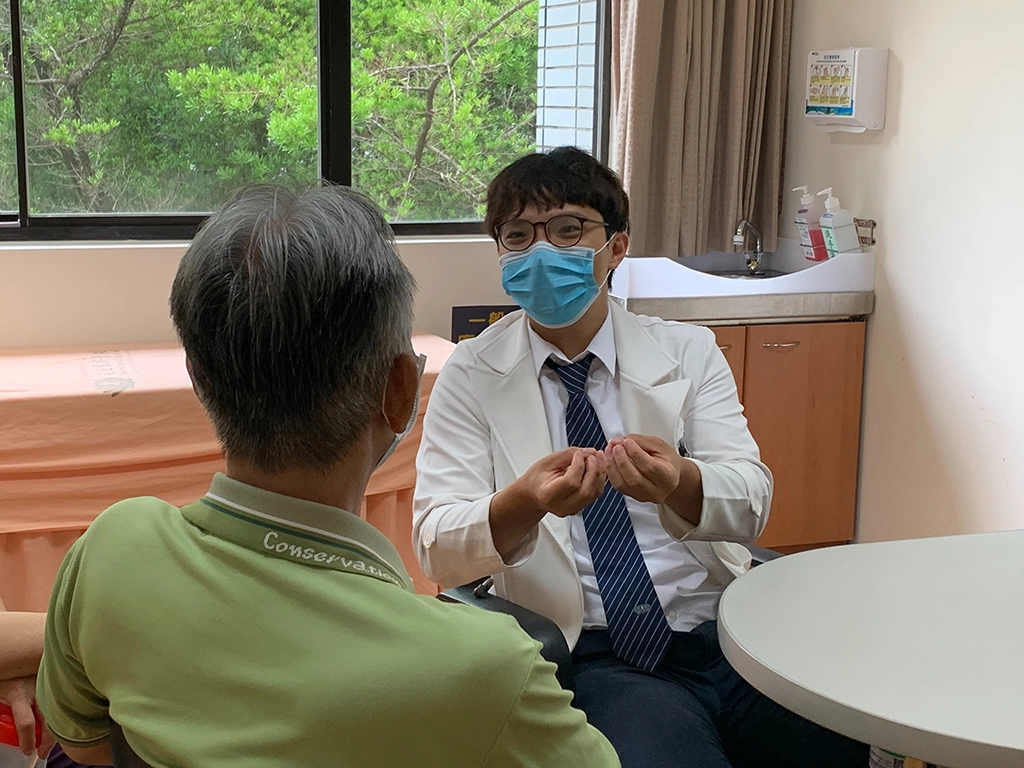 蕭先生出院後,在神經內科陳俞名醫師的回診追蹤2個月並無遺留明顯後遺症。
