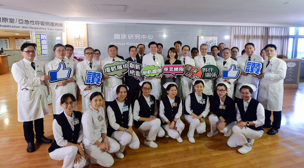 透過臨床研究中心平台,創新抗癌研究,改善及提升癌症病人的生活品質與存活率。