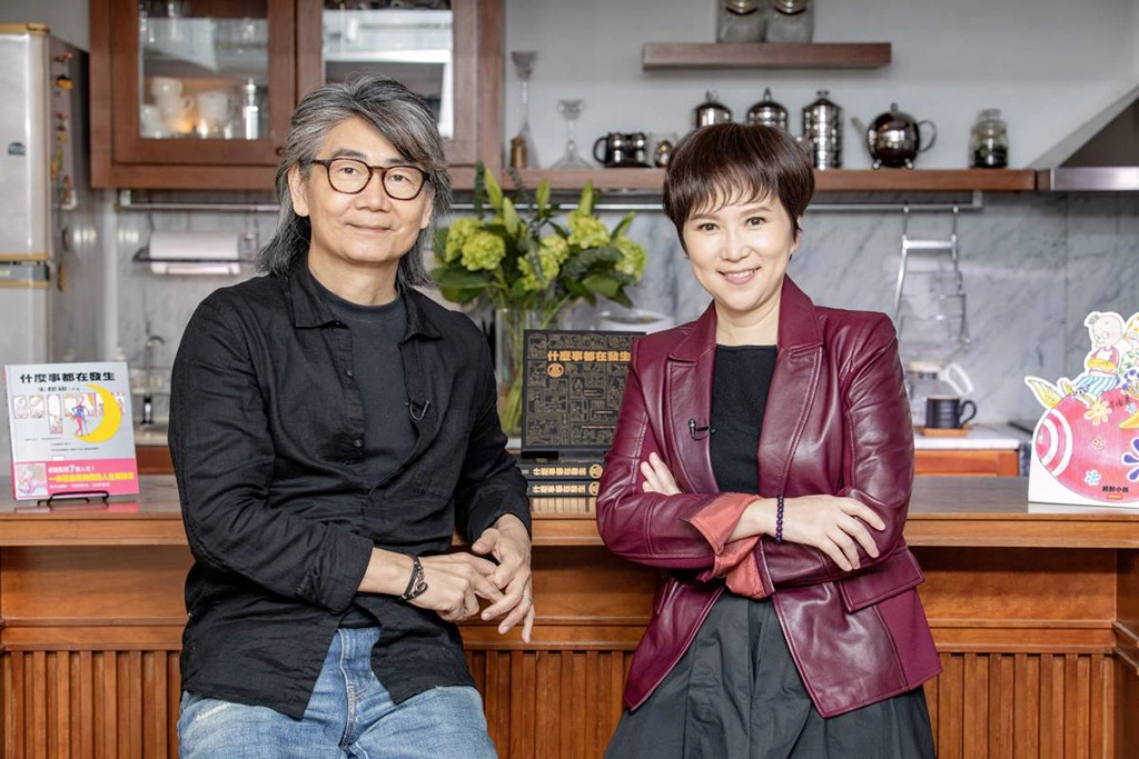 實景錄製是《名人書房》的一大特色,第三季實地走訪了朱德庸工作室。