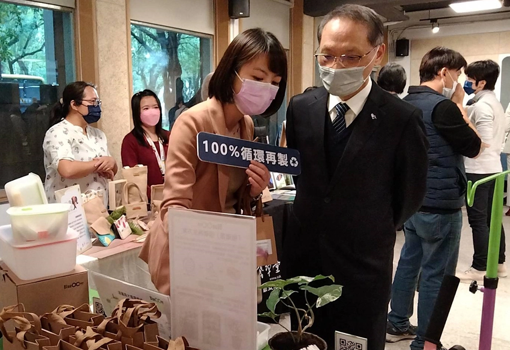 慈濟基金會顏博文執行長希望尋求更多新的元素,了解年輕人如何發揮創新的思維進而實踐理想。