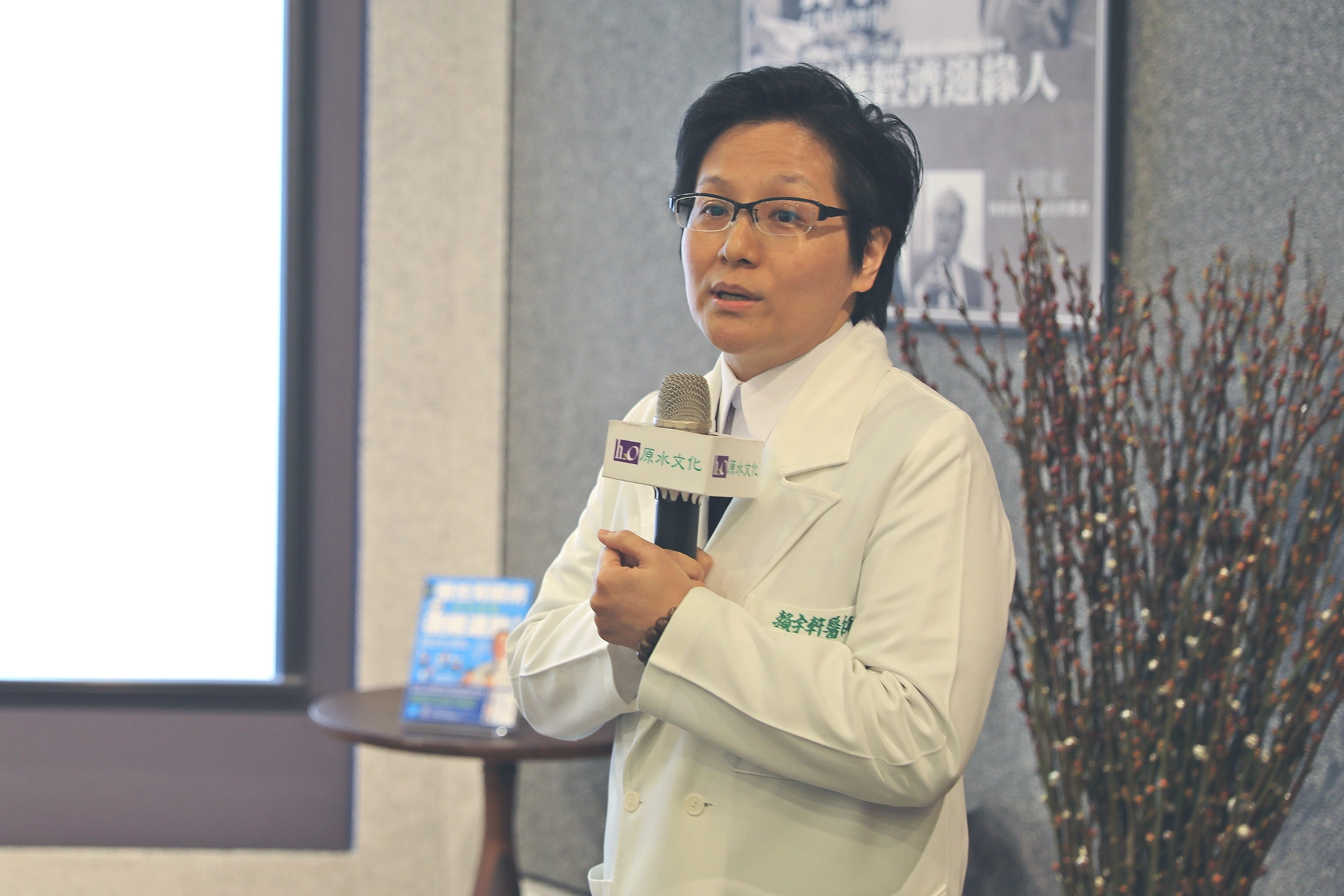 賴宇軒醫師表示,規律運動對腎友有許多的好處,但在運動前如有心肺相關的危險症狀,務必找醫師討論,降低風險。