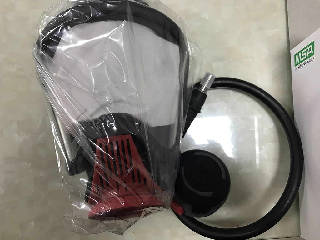 msa消防空氣呼吸器面罩採用最新的面罩技術,創造新的質量標準,其頭帶為橡膠材質不易損壞、更加耐用,有利提升救災安全性。