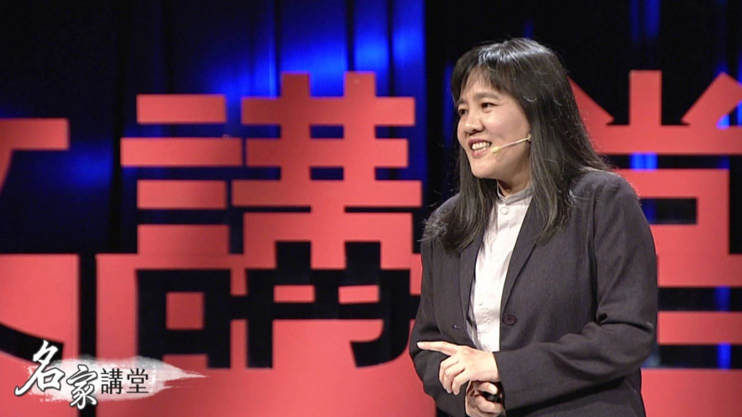 台大教授岳修平長期創新學習平台,推動數位教學。