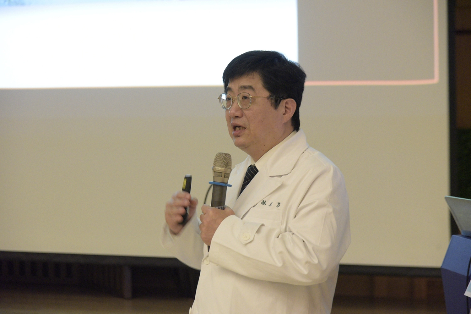 林名男副院長。