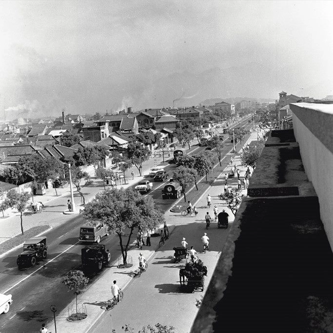 1950年代敦化北路街景(照片來源:文化部國家文化資料庫)。