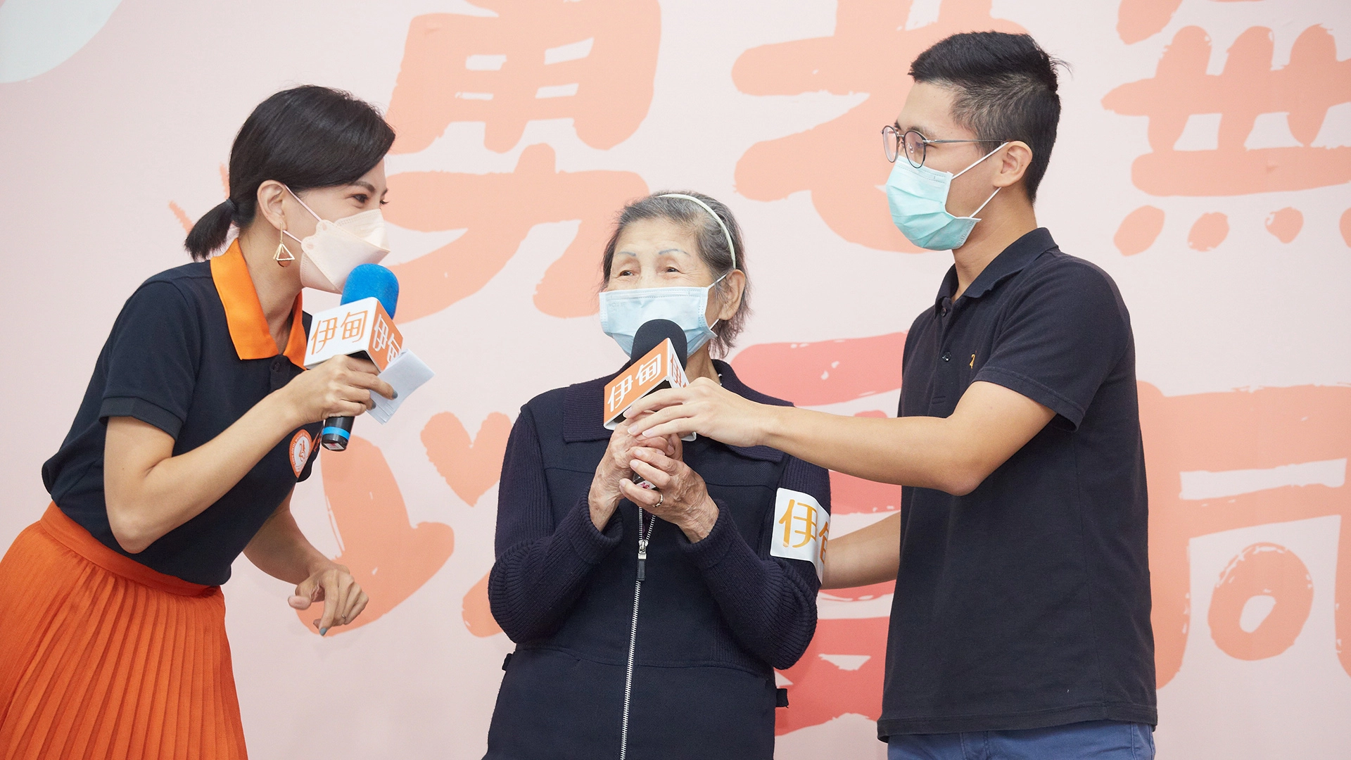 金枝奶奶分享在日照上課、交朋友的快樂生活。