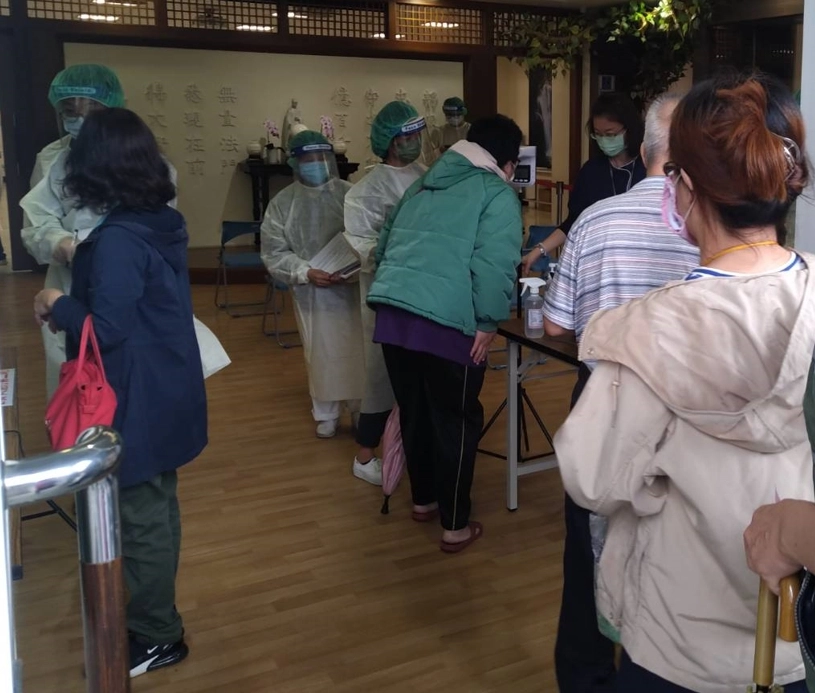 工作人員運作井然有序,帶給民眾舒適安心的服務。