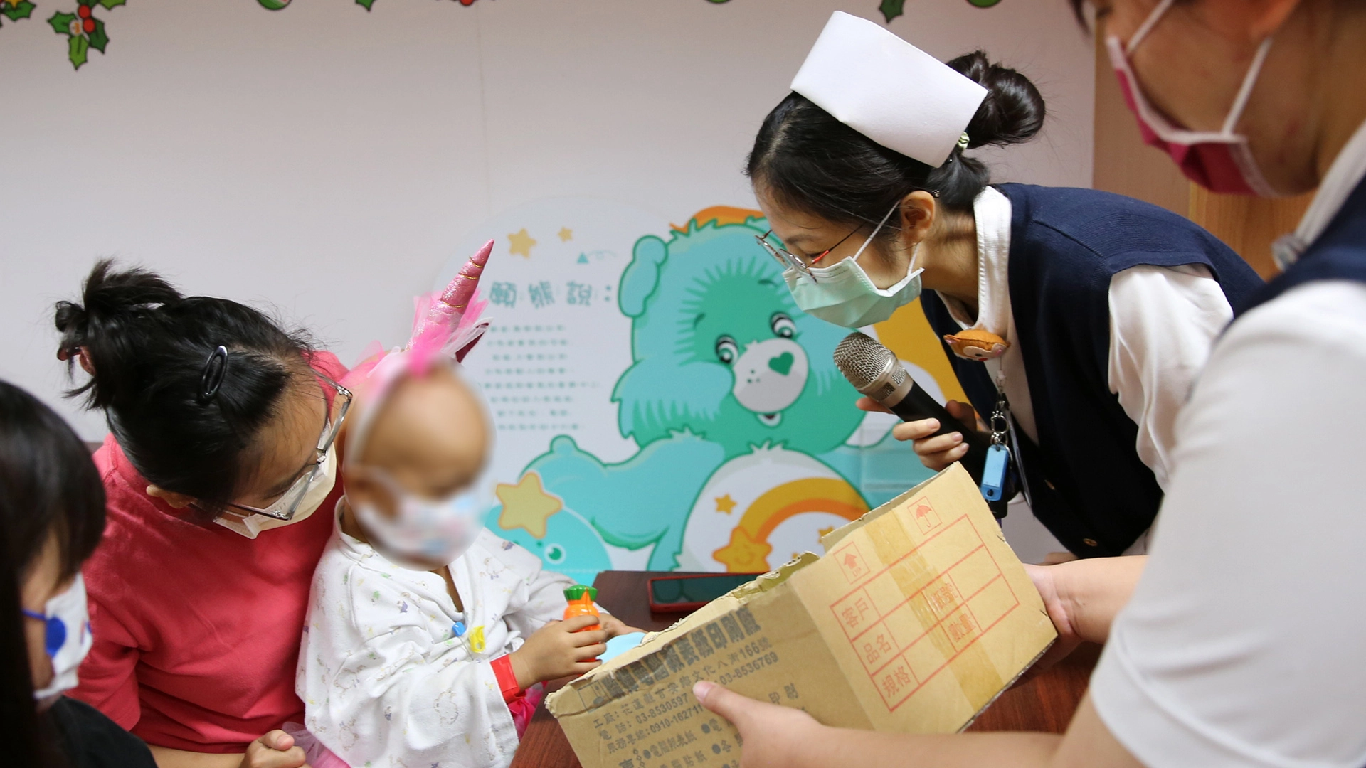 透過「我的健康餐盤」遊戲,讓病童認識自己所選擇的食物外,也希望孩子們能從小建立健康及正確的飲食觀念。