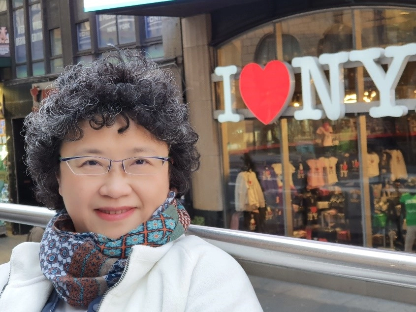 阮玲老師引導孩子把耳朵打開,從此愛上英語。(拍攝時間1090308)