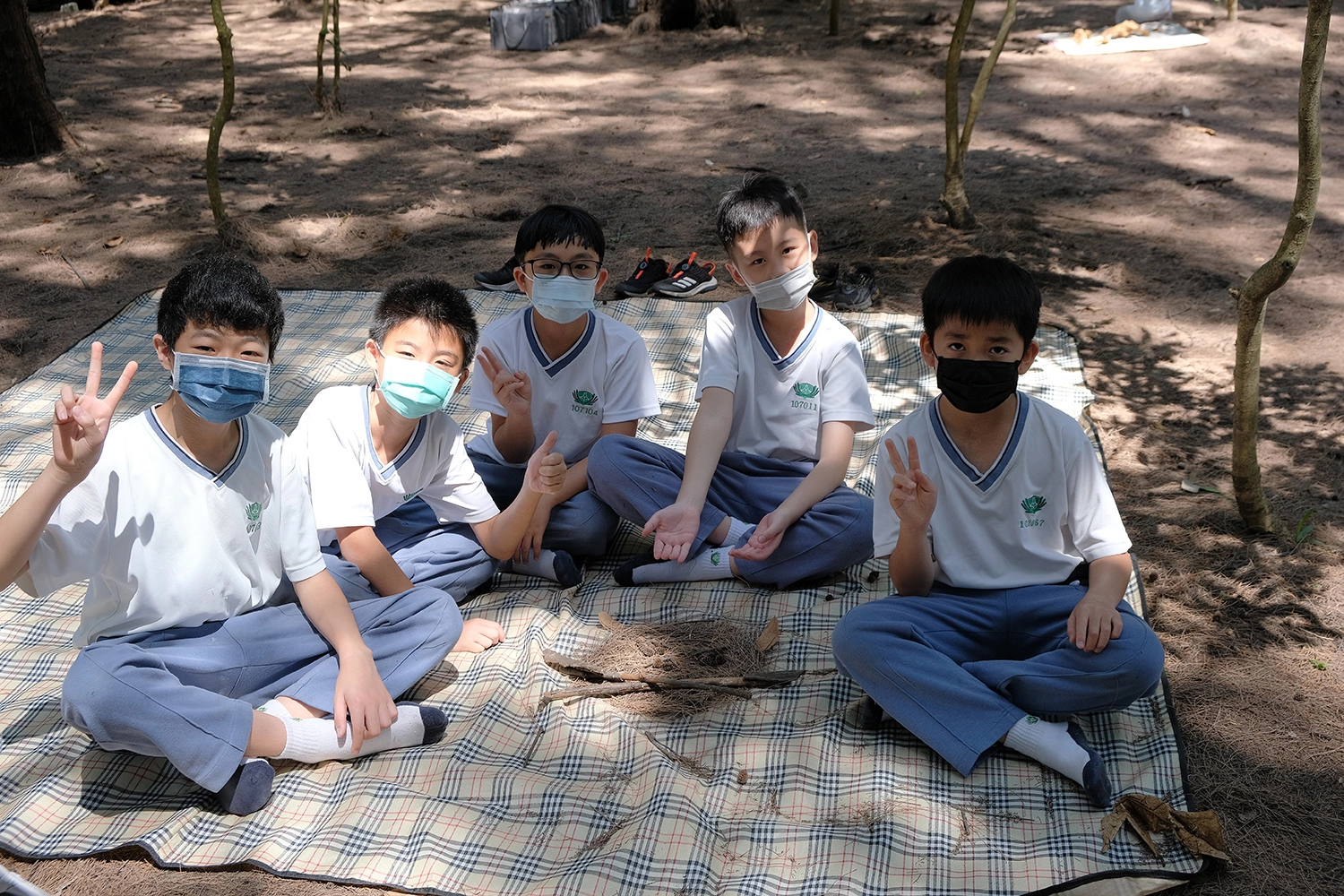 拼貼創作,守護安平家園的劍獅。陳天和攝