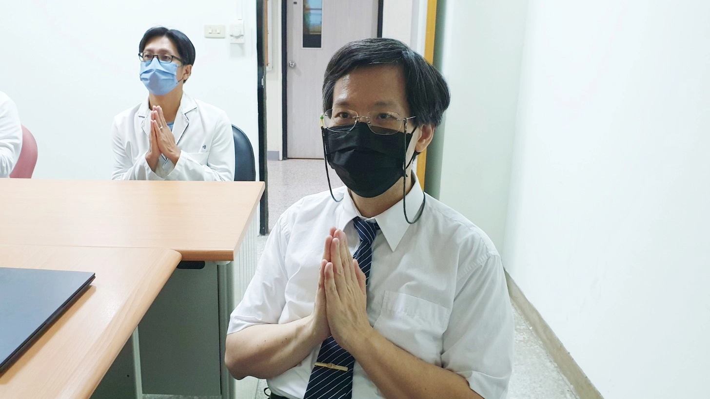 張新侯教授分享,實驗動物對我們人類的健康有非常重大的貢獻,像新冠疫情使用的疫苗,它在臨床前實驗都需要這些小動物來協助。