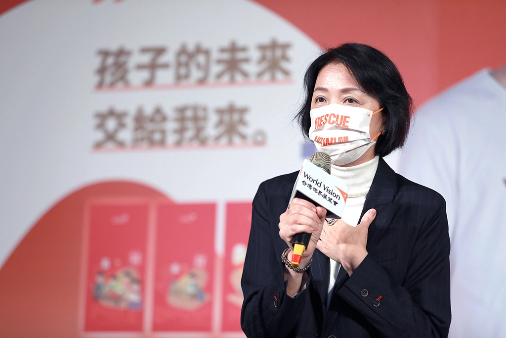 台灣世界展望會會長李紹齡表示,台灣還有許多的弱勢兒少需要社會大眾的關懷與幫助,期待透過紅包傳愛活動讓這些弱勢兒少有一個溫暖的冬季。
