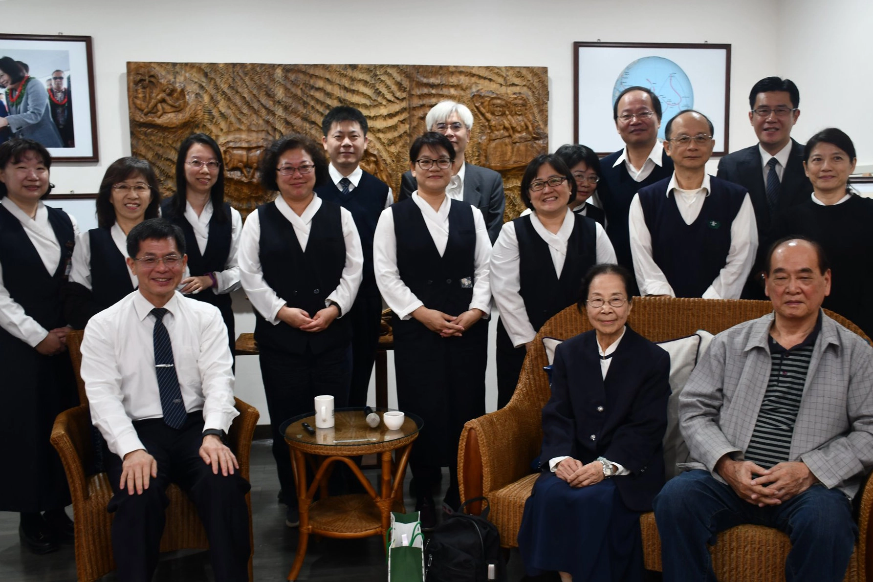 2019年,圖書館邀請張校長夫婦到校分享創校的篳路藍縷。