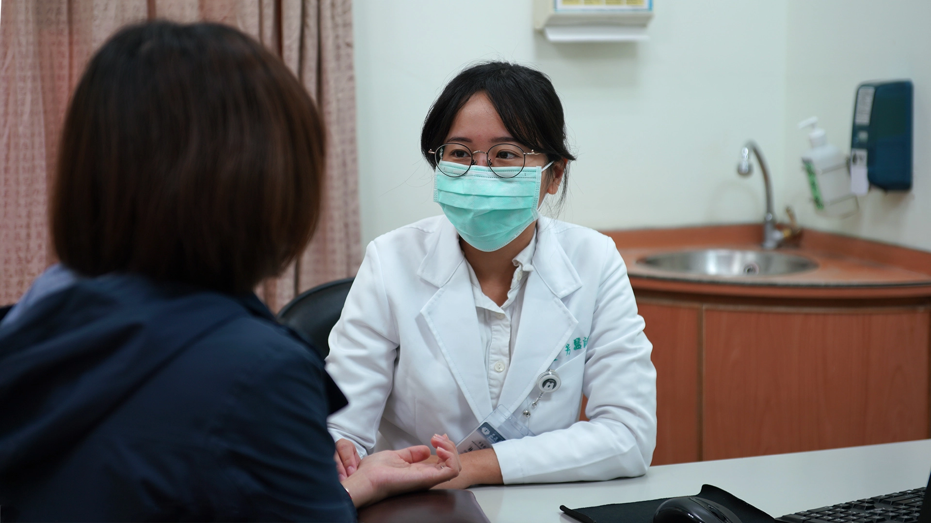 花蓮慈濟醫院中醫部林慶芳醫師表示,面對學測等重要考試,考生身心都可透過中醫來調整。