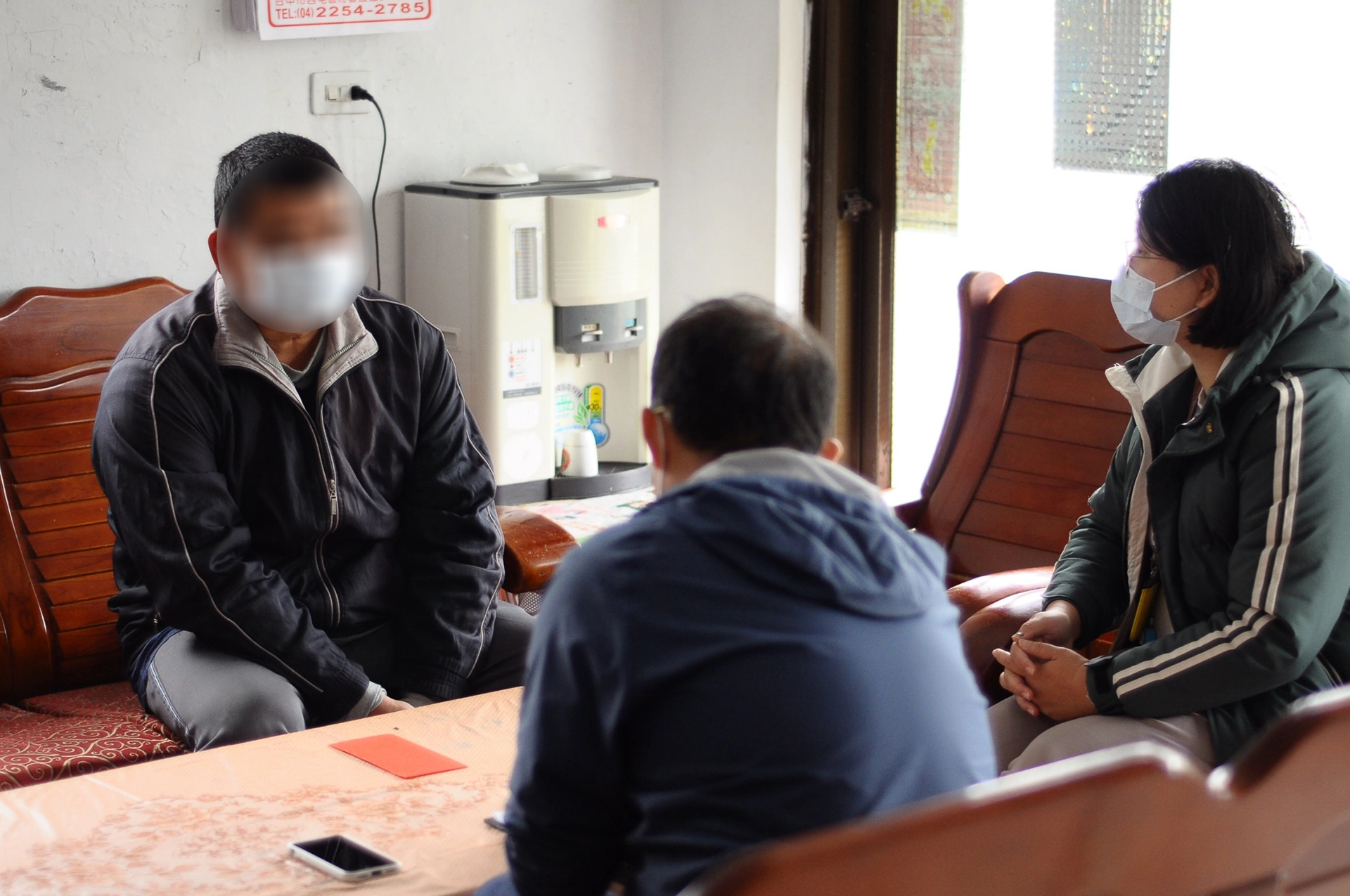 陽光社工家訪關懷 石大哥盼癌症不要復發