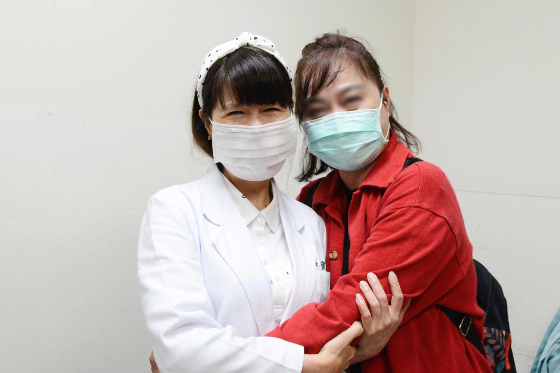 許寶寶醫師指出,患者能接受疾病,與疾病共存,心理改變了,歡喜心面對,治療的效果會加倍。