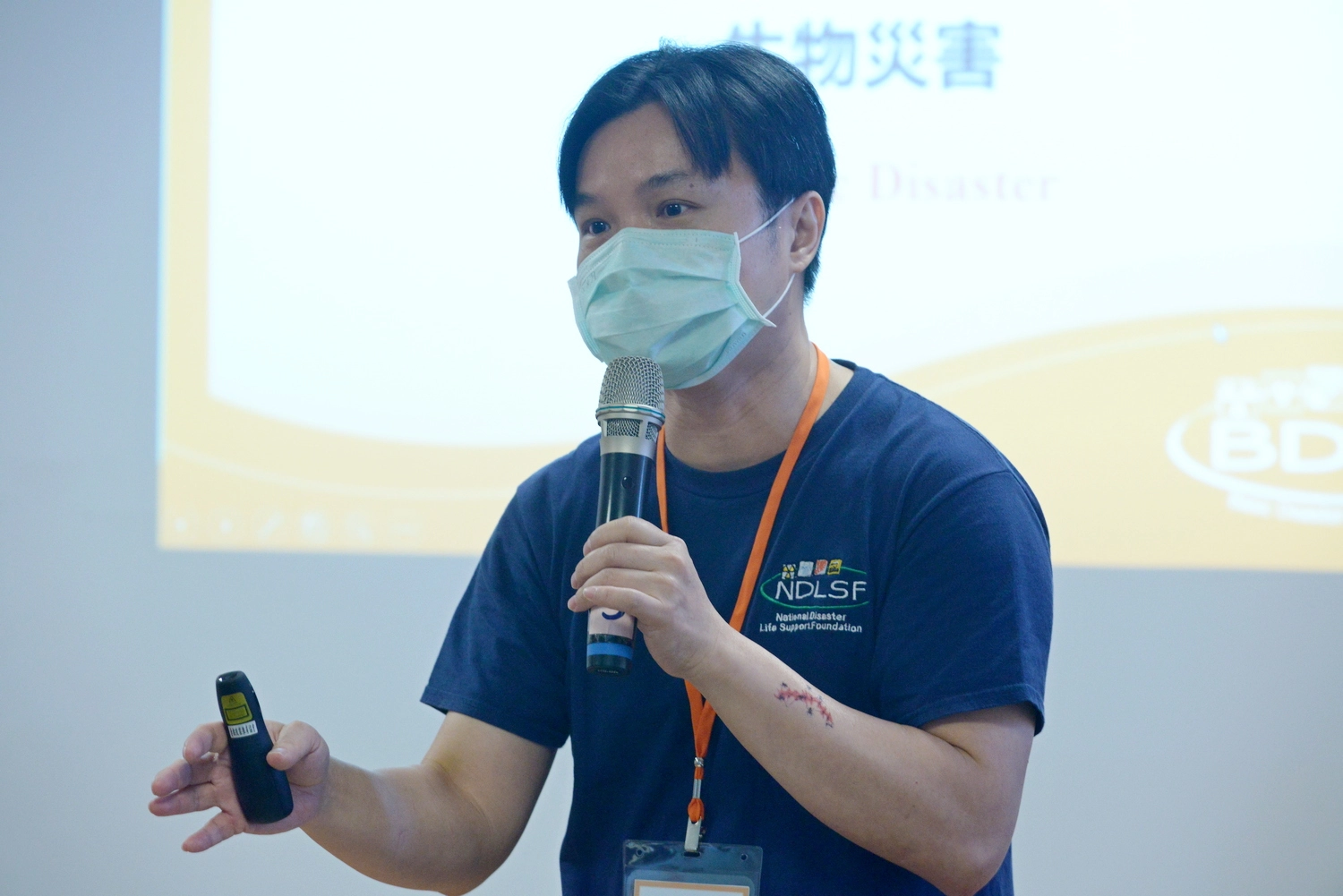 台灣災難醫學會符凌斌理事指出,課程安排除理論亦搭配實際操作,不斷以各種不同的災情去挑戰學員,讓學員能在做中學。