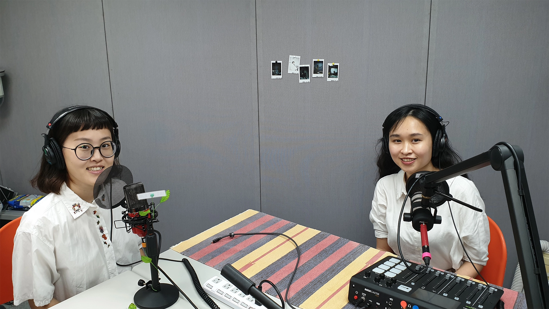 「大學和你想的不一樣」,由曾毓晴和詹明珠自製的podcast節目介紹慈大生活以及人類發展與心理學系。