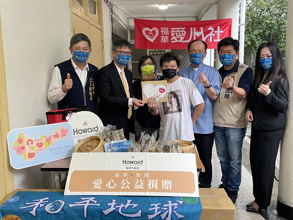 瑪納小站學員回贈感謝卡片。