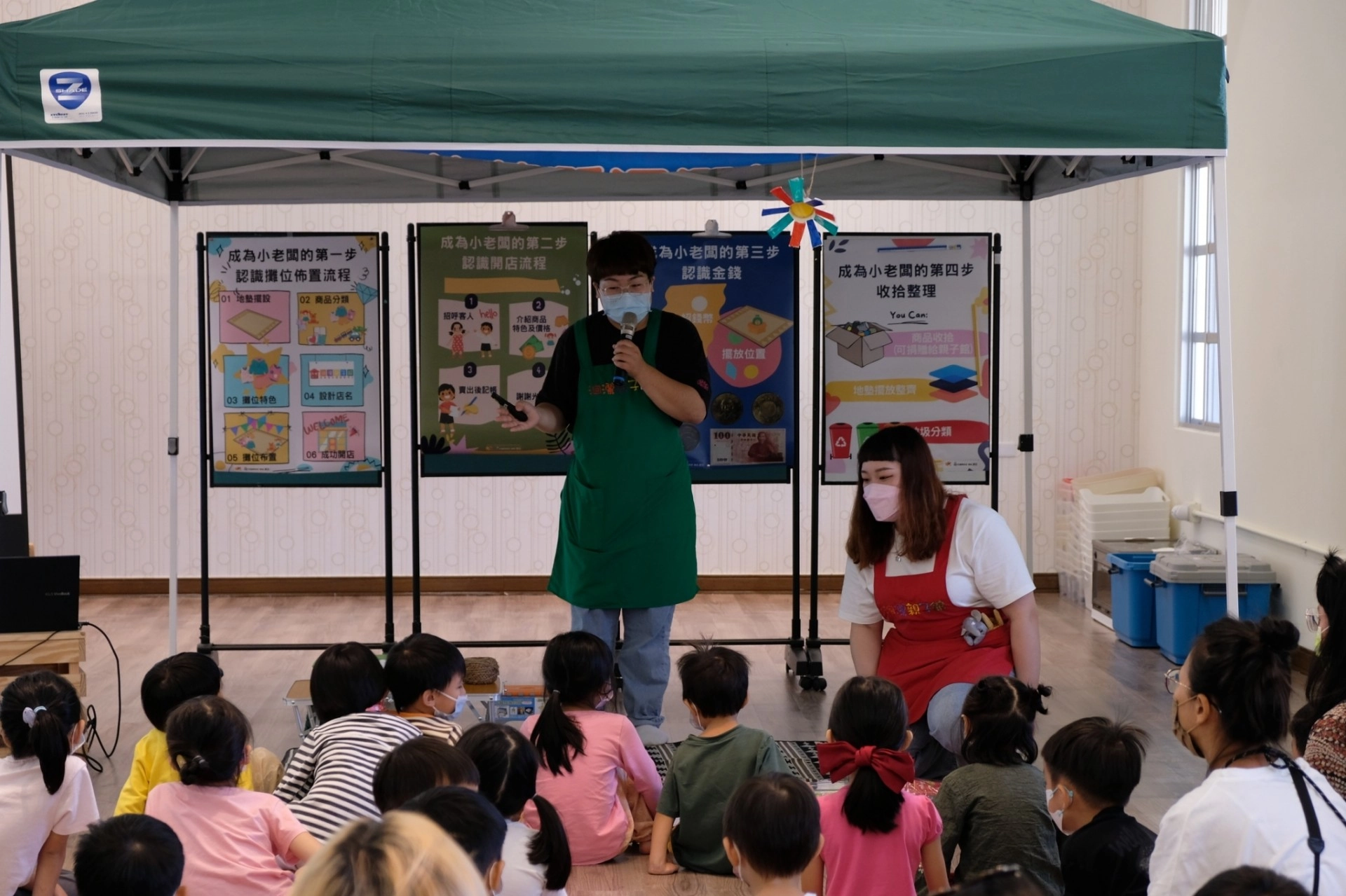 去年小老闆市集活動受到歡迎,今年擴大於花蓮縣婦幼親創園區舉辦