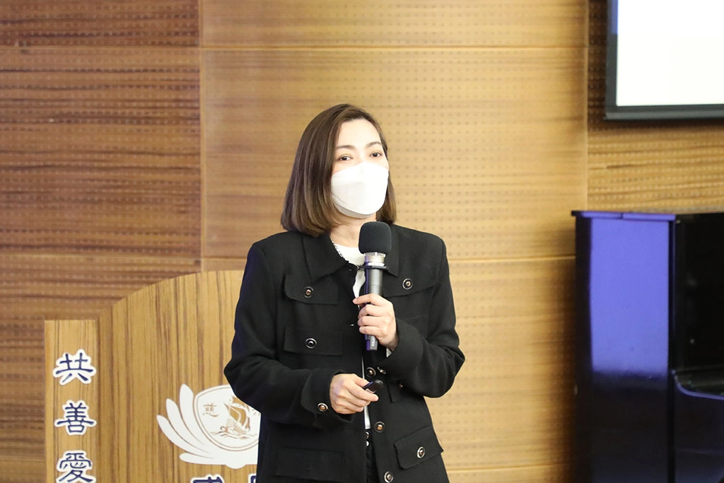 陳澄安講師分享,為寶寶做「撫觸按摩」,不僅能提升親密度,還可以提升神經發展、刺激免疫系統、促進消化和緩解脹氣、放鬆肌肉的調節。