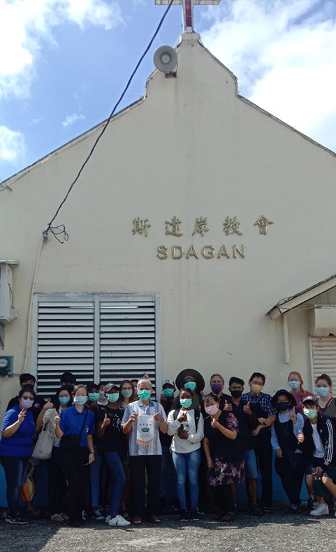 斯達岸教會耆老分享珍貴的原住民遷移歷史。