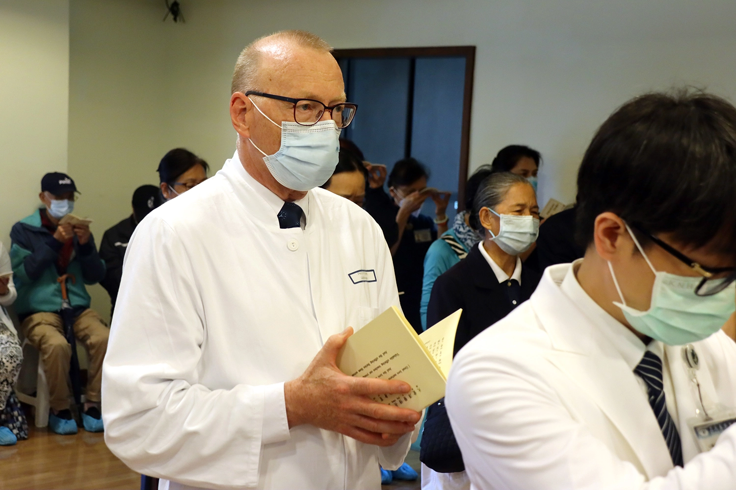 「我非常感恩有這個機會來體會這樣的課程,我也觀察到在這樣的人文氛圍下,大家都積極的學習。」Werner Lang教授說。