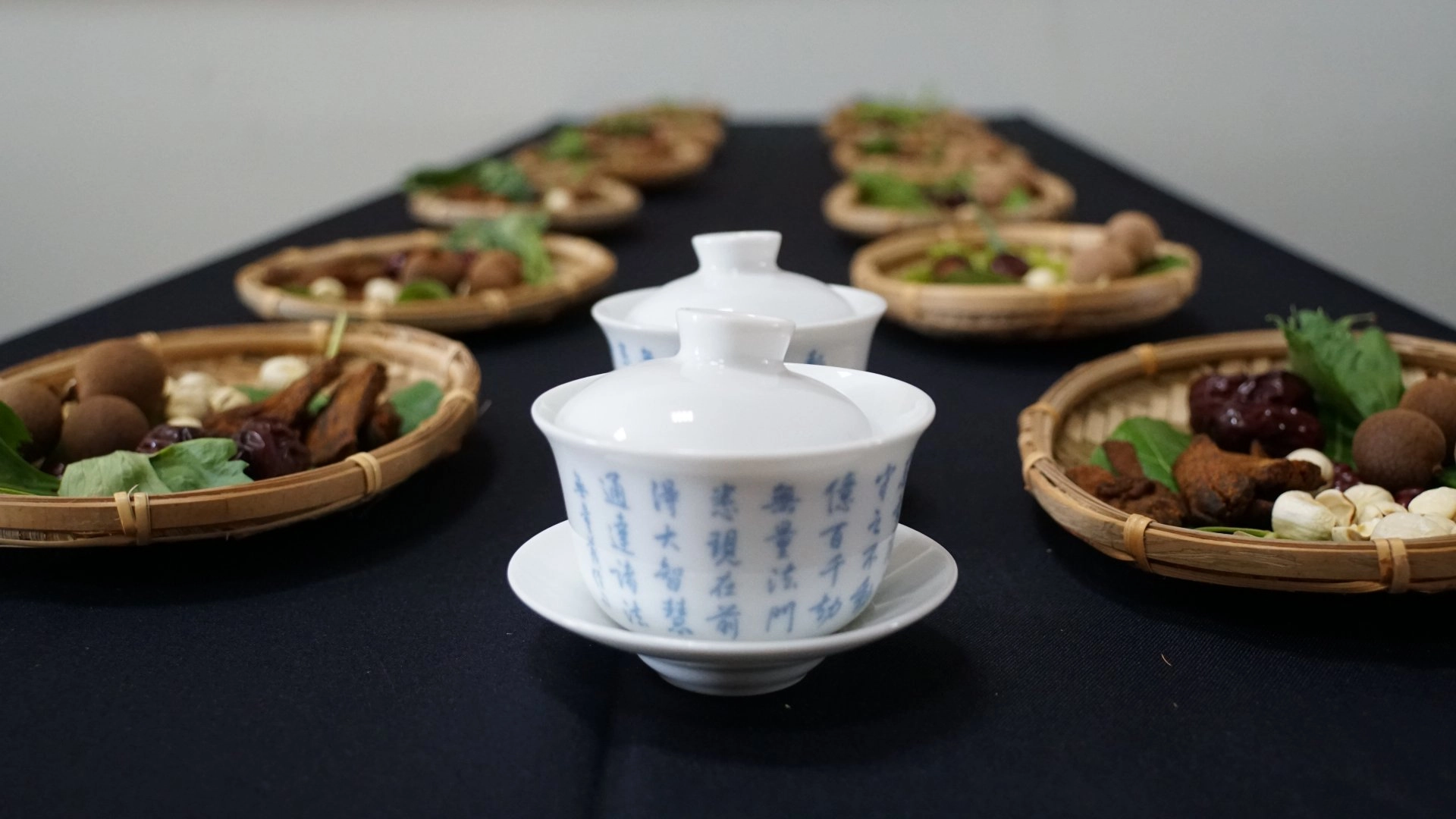 六古禮 敬師恩,一杯茶 致前程。