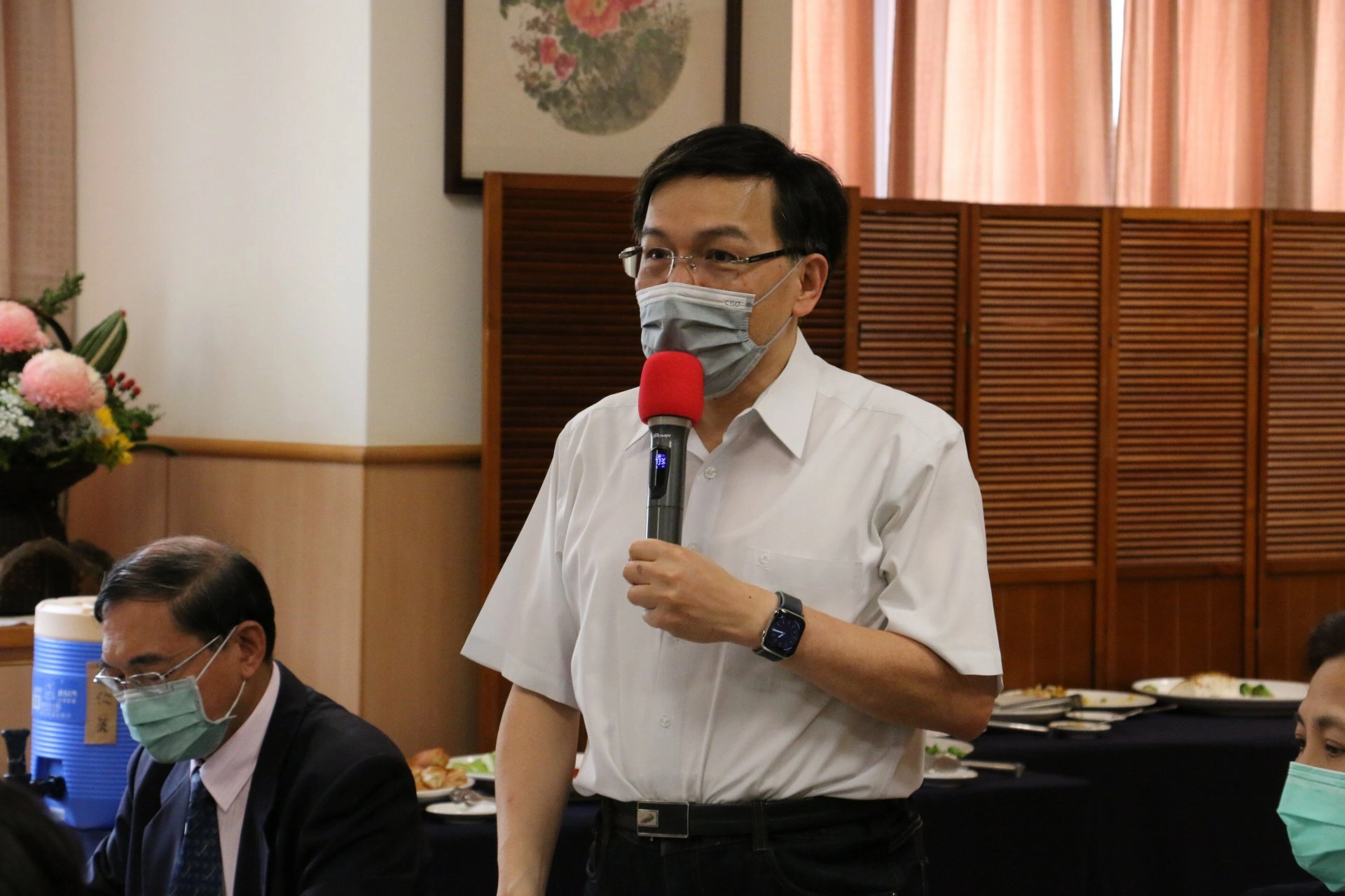 全國長期照顧課程推動委員會主任委員謝楠楨認為,學界必須適時跟進長照產業發展需求,提前預備未來業界人才。