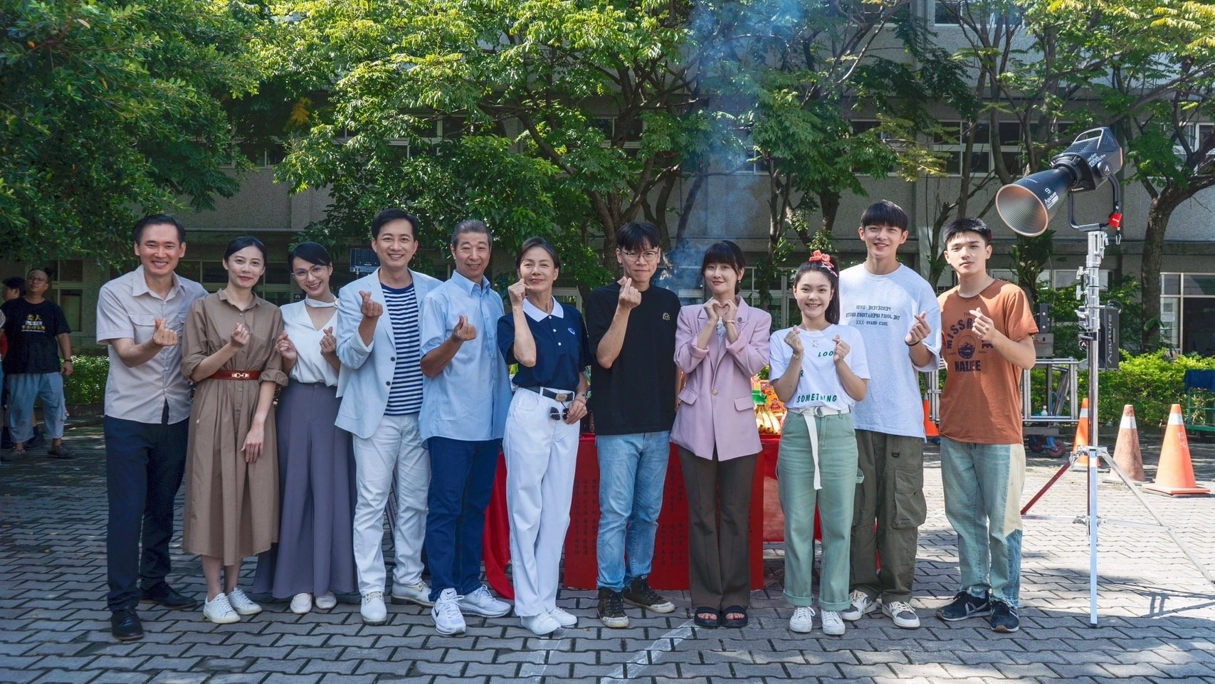 大愛劇場《你準備萌芽了嗎?》演員出席開鏡儀式。蔡瑞澤、林輝瑝、謝欣諭、朱芷瑩、