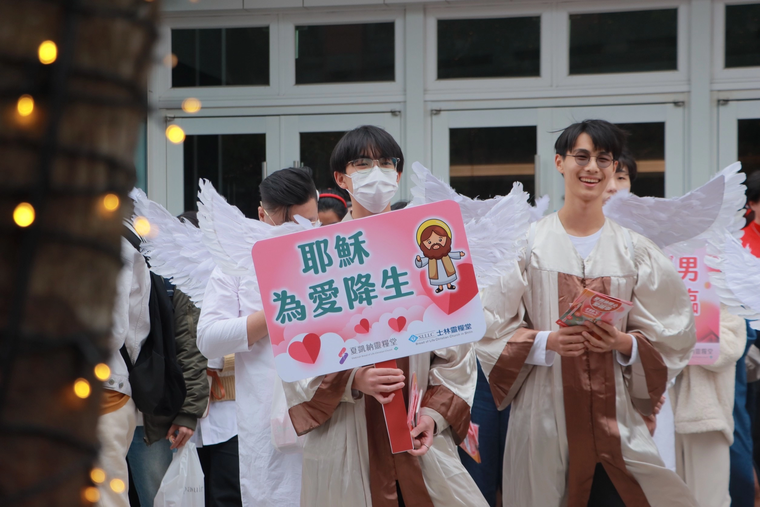 天使帶來耶穌降生的好消息,為人帶來盼望