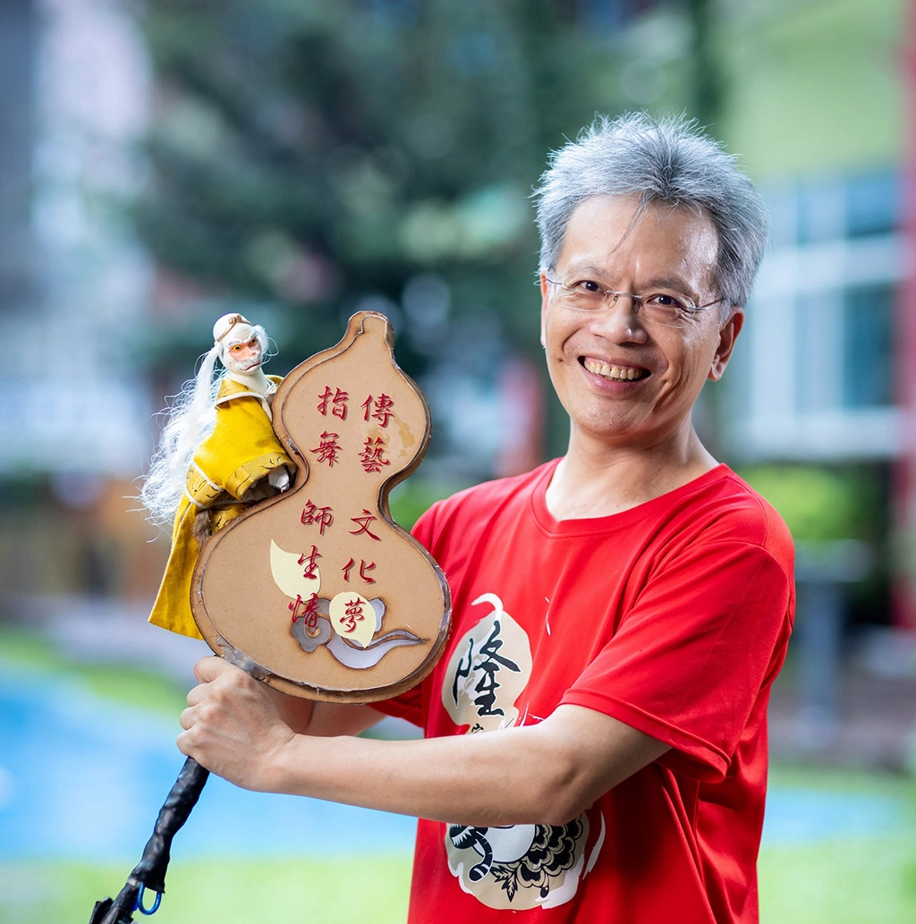 陳建光多年來培育出無數和他一樣的掌中戲小粉絲
