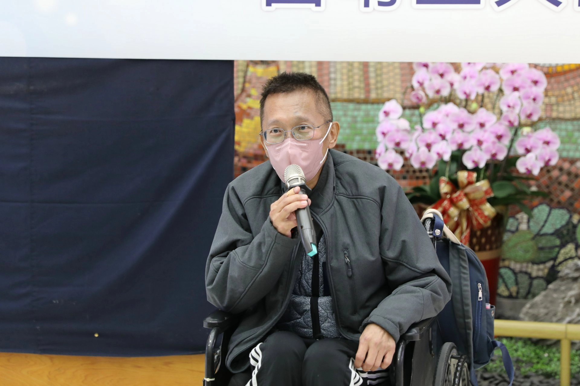 黃先生很感謝這過程中醫療團隊帶給他很多的信心與鼓勵,讓他能重新站起,不僅能走路了,現在還重返工作崗位了,他也發願今年還要再回來跑太平洋縱谷馬拉松。