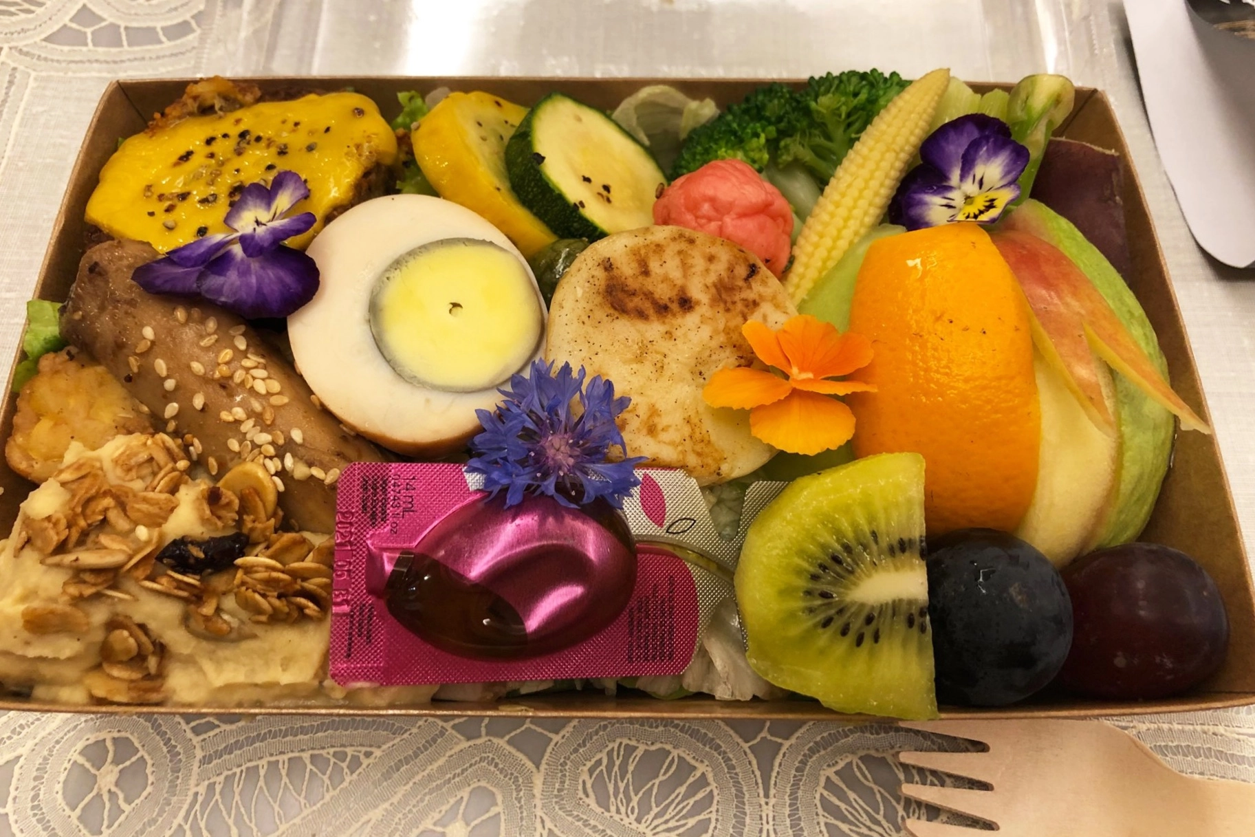 吃對食物健康加分,花蓮慈濟醫院推動糖尿病社區照護計畫希望與糖尿病病友,以及有可能發生糖尿病的高風險 (糖尿病前期) 民眾,一起拚健康。