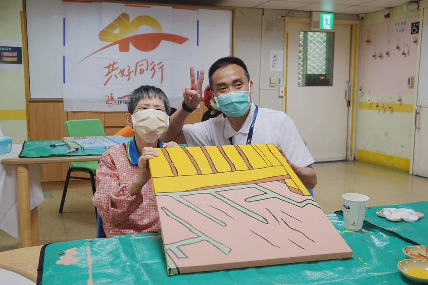 此次展覽以致敬「梵谷」畫作為主題,更與ASML台灣艾司摩爾企業志工合作,特地自荷蘭引進繪圖板並與身心障礙朋友進行共創。