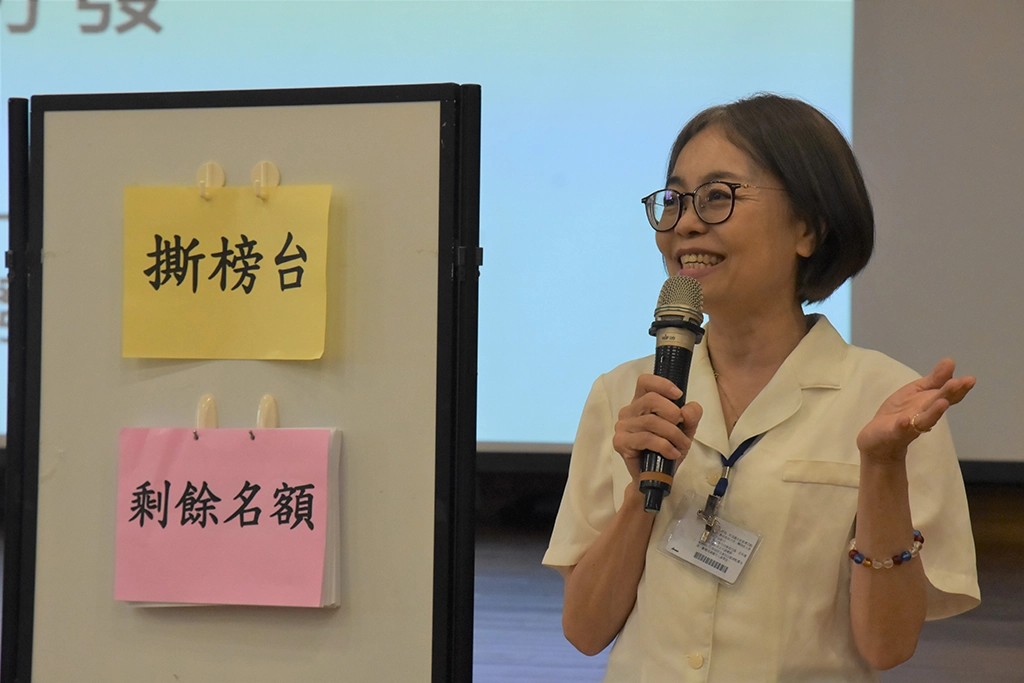 慈濟科技大學護理系主任張紀萍表示,希望學生專注在學習上,才能考取國家執照。