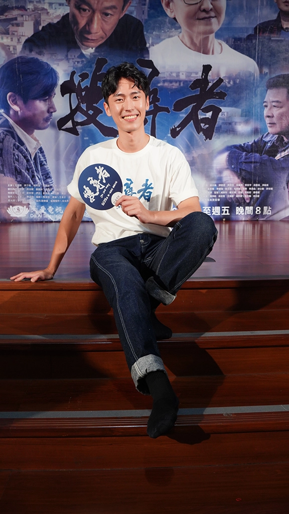 謝沂倫拍《搜尋者》飾演小兒子張信威,拍完想找回一家人吃飯的感覺。