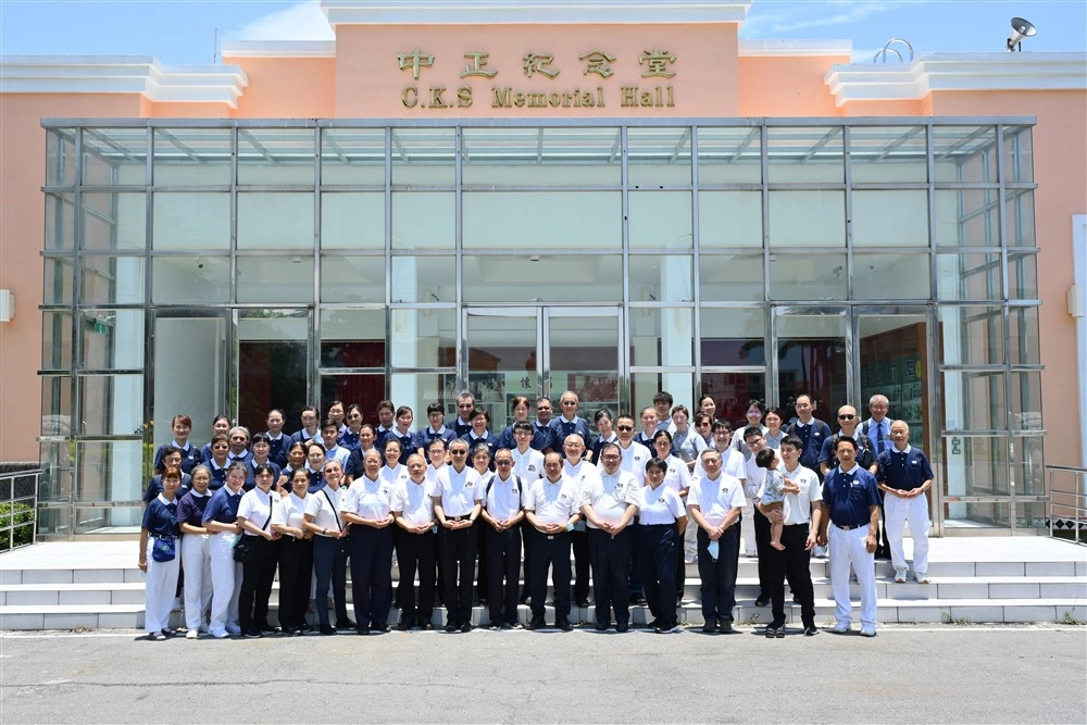 臺東兩日義診圓滿,人醫志工團隊互道感恩珍重,相約下次再聚。