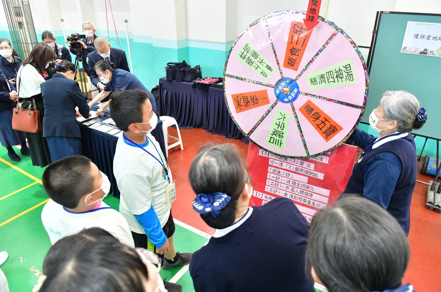 「透過電競寓教於樂模式,將環保與防災教育從小扎根」。